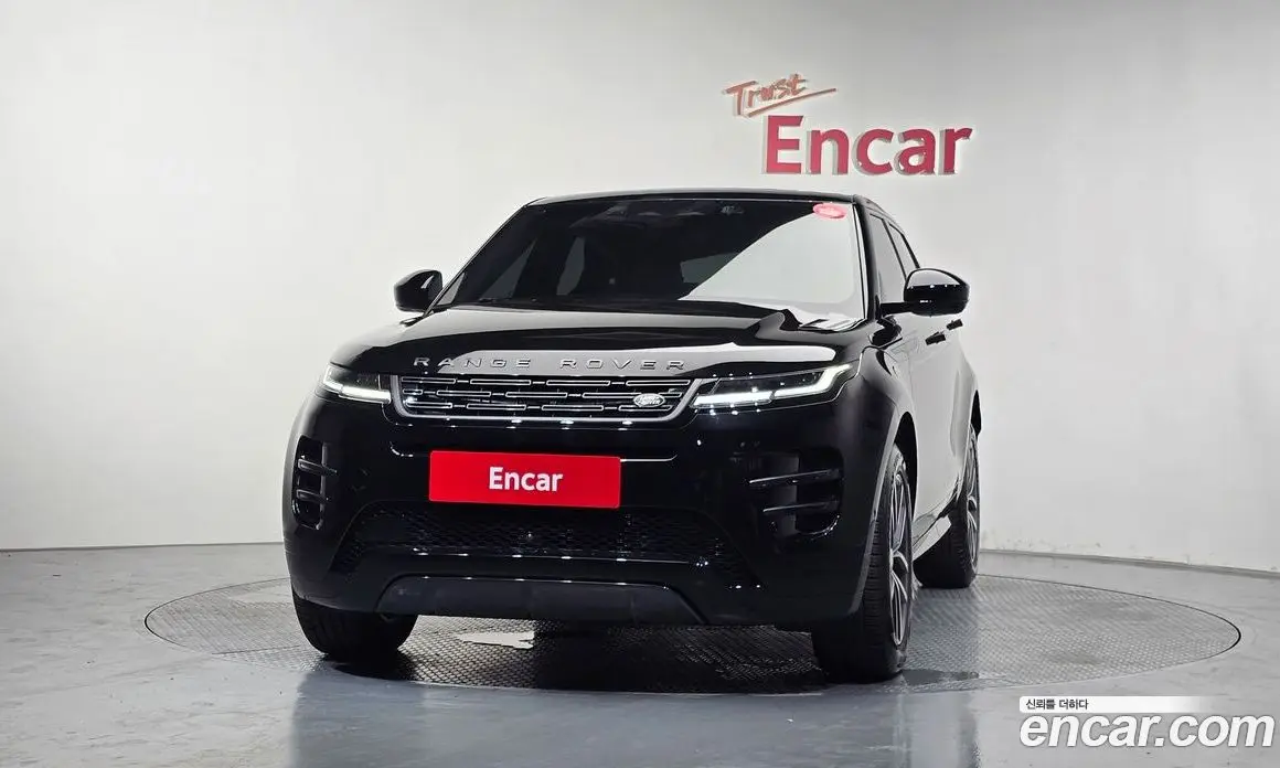 Land Rover Range Rover Evoque 2025 2.0 автомат (гидро), фото 3