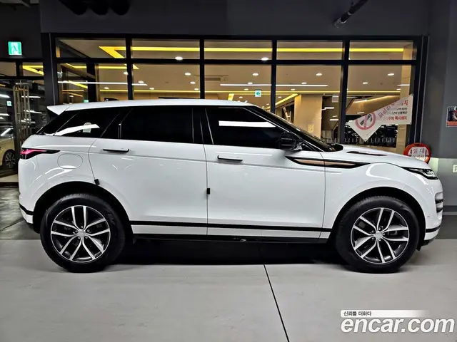 Land Rover Range Rover Evoque 2025 2.0 автомат (гидро), миниатюра 3