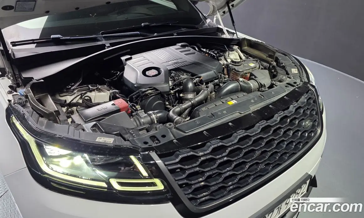 Land Rover Range Rover Velar 2017 3.0 автомат (гидро), фото 6