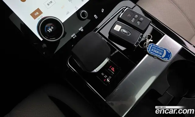 Land Rover Range Rover Velar 2022 2.0 автомат (гидро), миниатюра 11