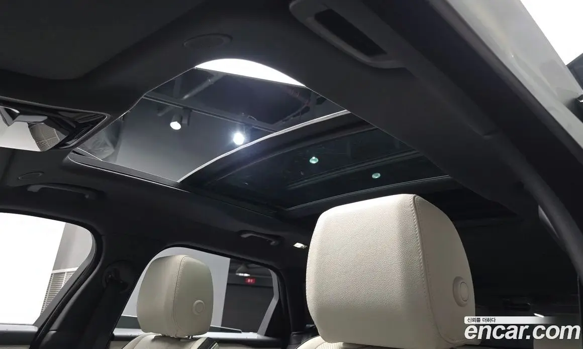Land Rover Range Rover Velar 2022 2.0 автомат (гидро), фото 20