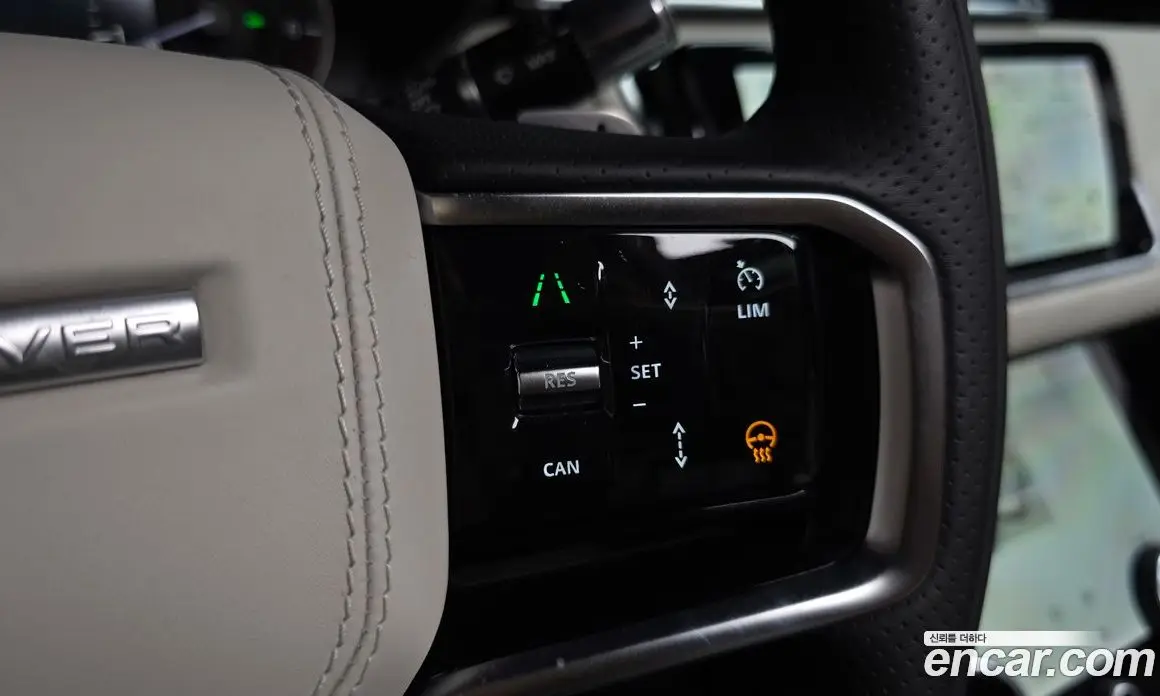 Land Rover Range Rover Velar 2022 2.0 автомат (гидро), фото 22