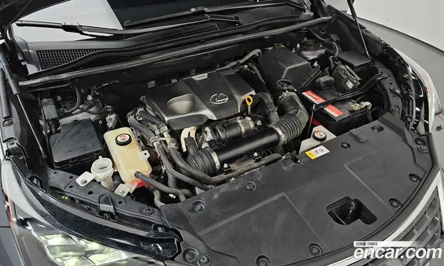 Lexus NX 2018 2.0 автомат (гидро), миниатюра 6