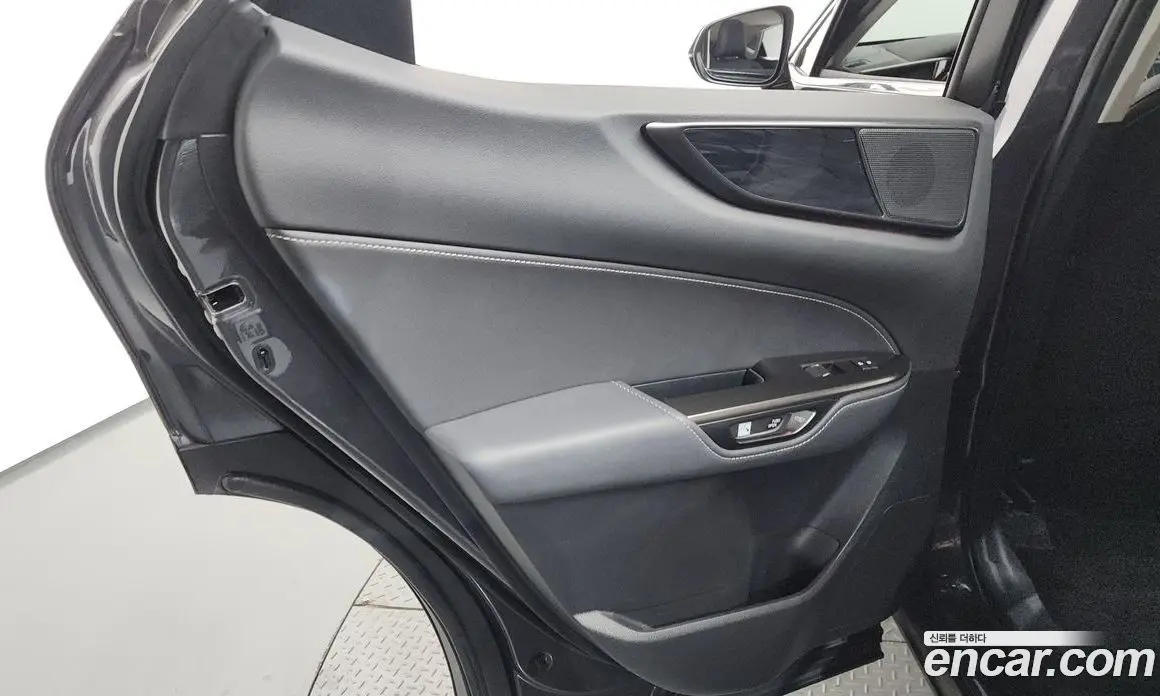 Lexus NX 2022 2.5 автомат (гидро), фото 15