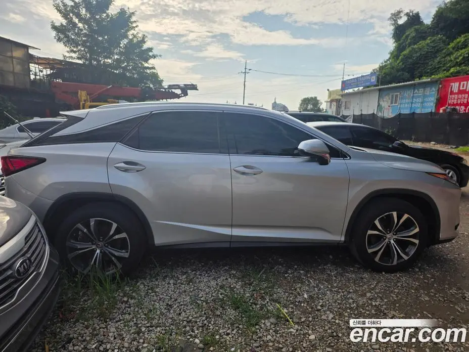 Lexus RX 2016 3.5 автомат (гидро), фото 4