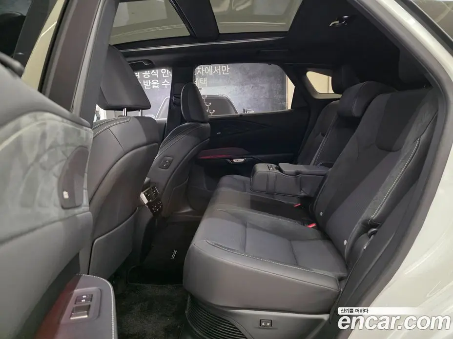 Lexus RX 2025 2.5 автомат (вариатор), фото 11