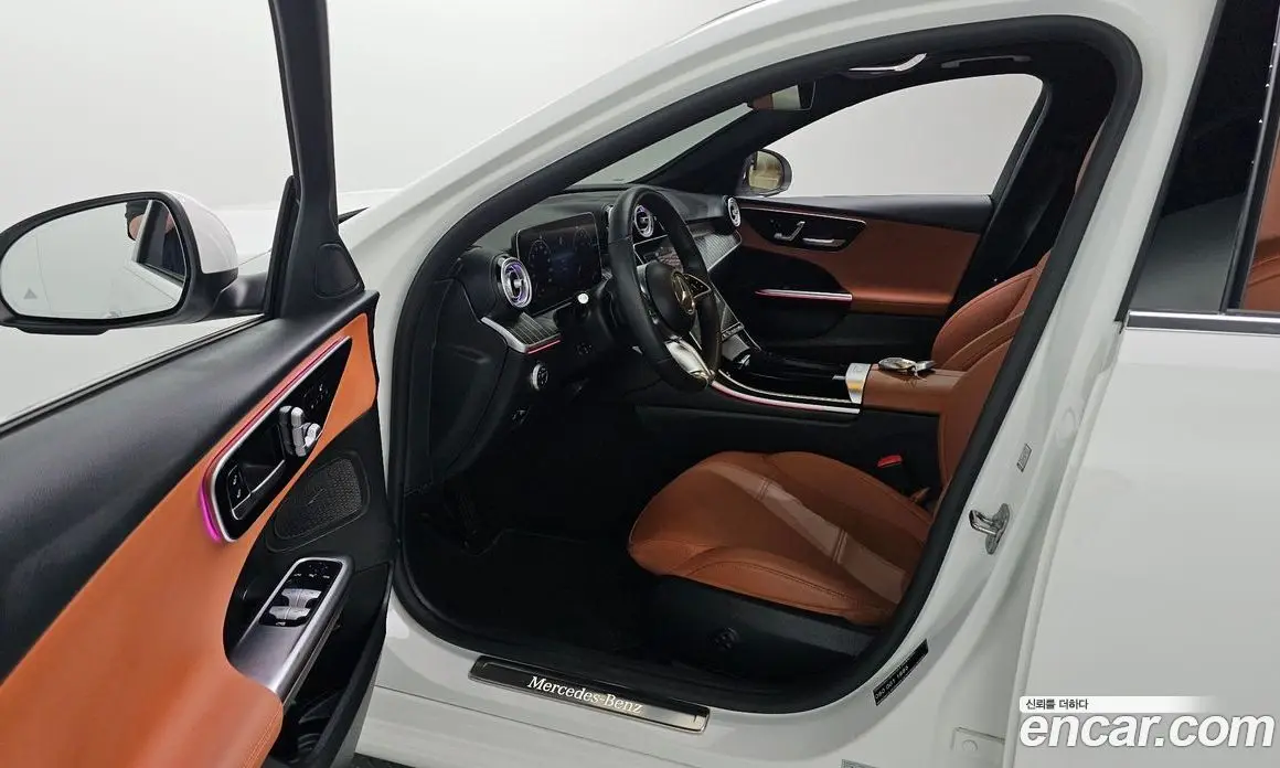 Mercedes-Benz C-Class 2023 2.0 автомат (гидро), фото 13