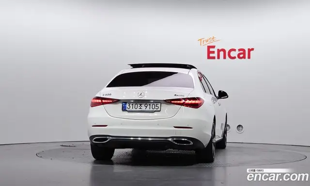 Mercedes-Benz C-Class 2023 2.0 автомат (гидро), миниатюра 4