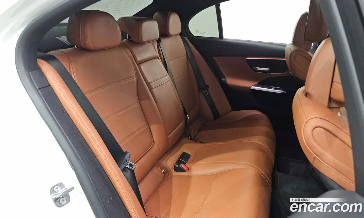 Mercedes-Benz C-Class 2023 2.0 автомат (гидро), фото 31