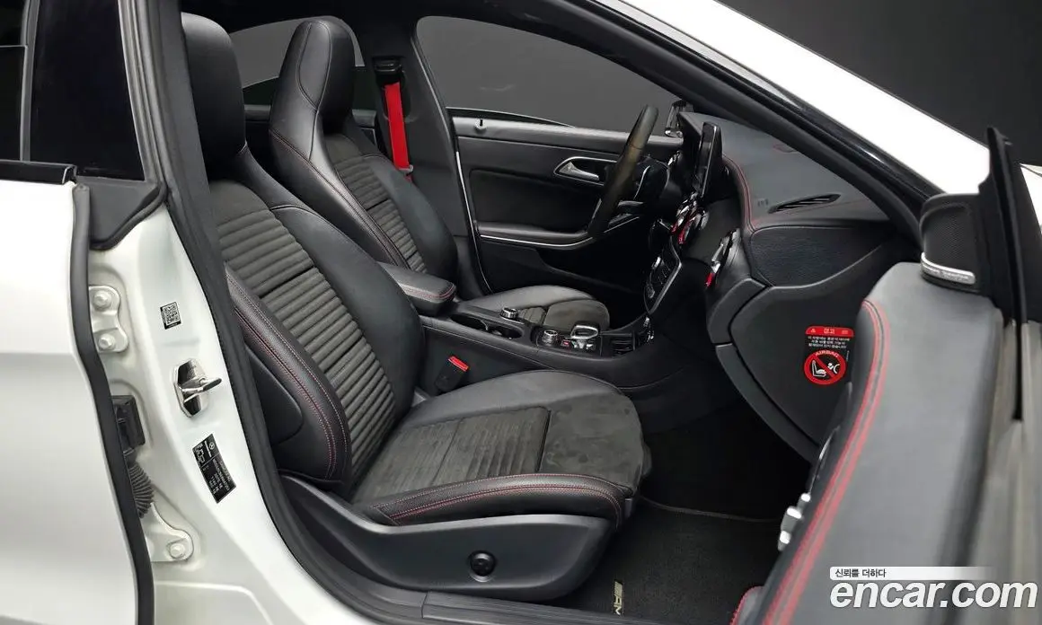 Mercedes-Benz CLA-Class 2018 2.0 автомат (гидро), фото 11 Mercedes-Benz CLA-Class 2018 2.0 автомат (гидро), фото 11