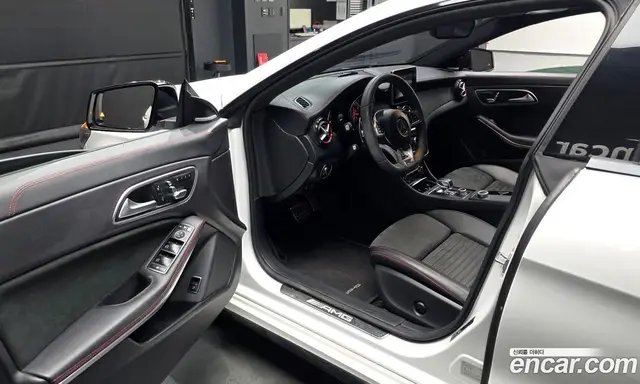 Mercedes-Benz CLA-Class 2018 2.0 автомат (гидро), миниатюра 10 Mercedes-Benz CLA-Class 2018 2.0 автомат (гидро), миниатюра 10