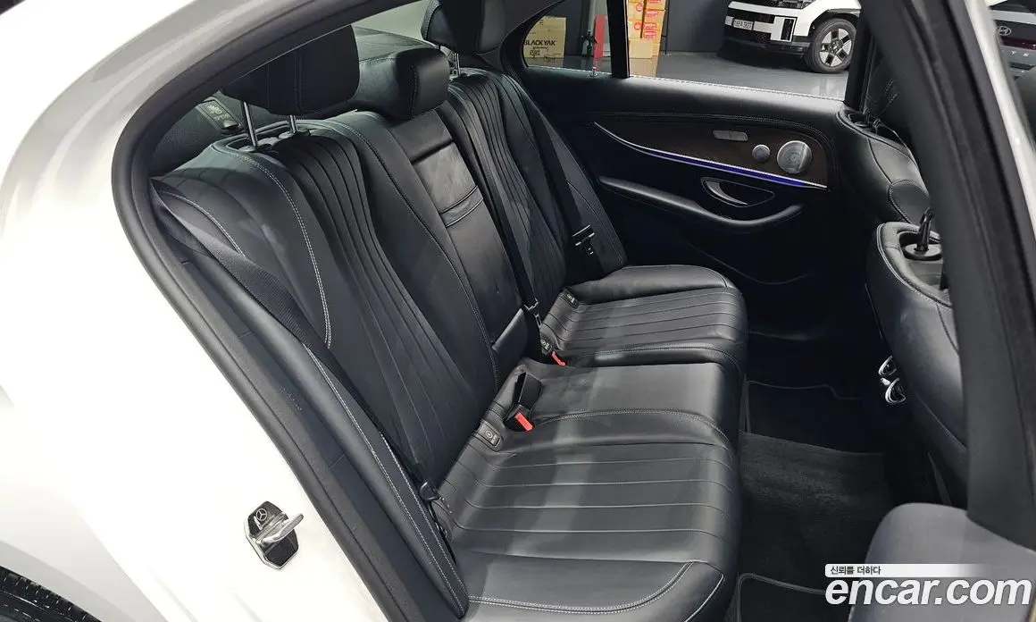 Mercedes-Benz E-Class 2019 2.0 автомат (гидро), фото 15