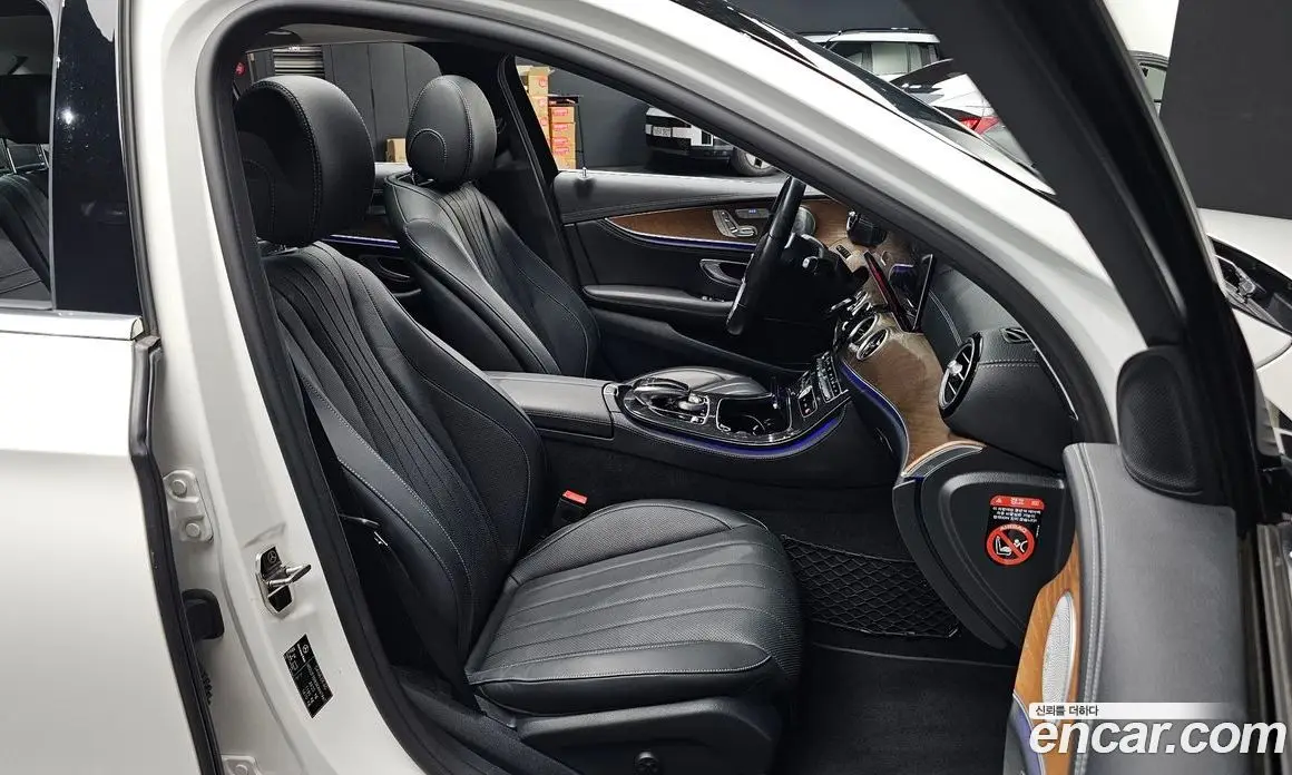 Mercedes-Benz E-Class 2019 2.0 автомат (гидро), фото 16