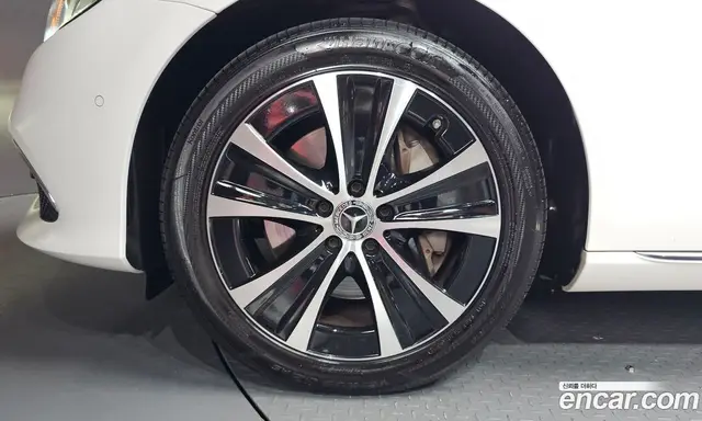 Mercedes-Benz E-Class 2019 2.0 автомат (гидро), миниатюра 4