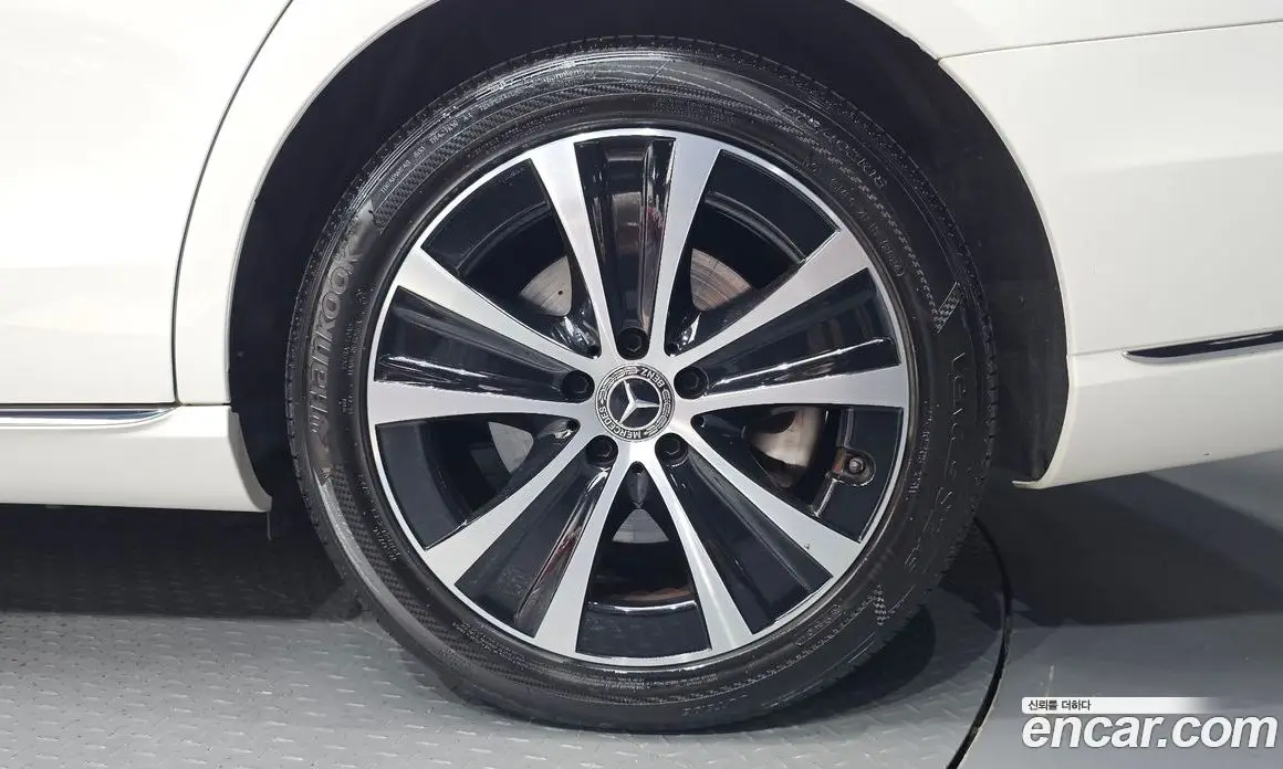 Mercedes-Benz E-Class 2019 2.0 автомат (гидро), фото 6