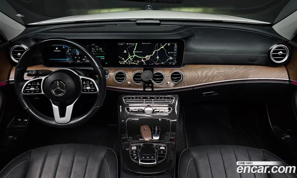 Mercedes-Benz E-Class 2019 2.0 автомат (гидро), фото 9