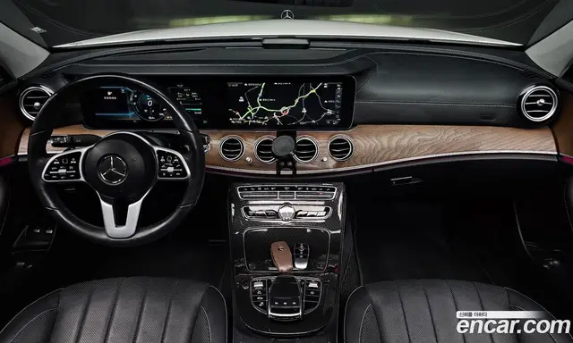 Mercedes-Benz E-Class 2019 2.0 автомат (гидро), миниатюра 9