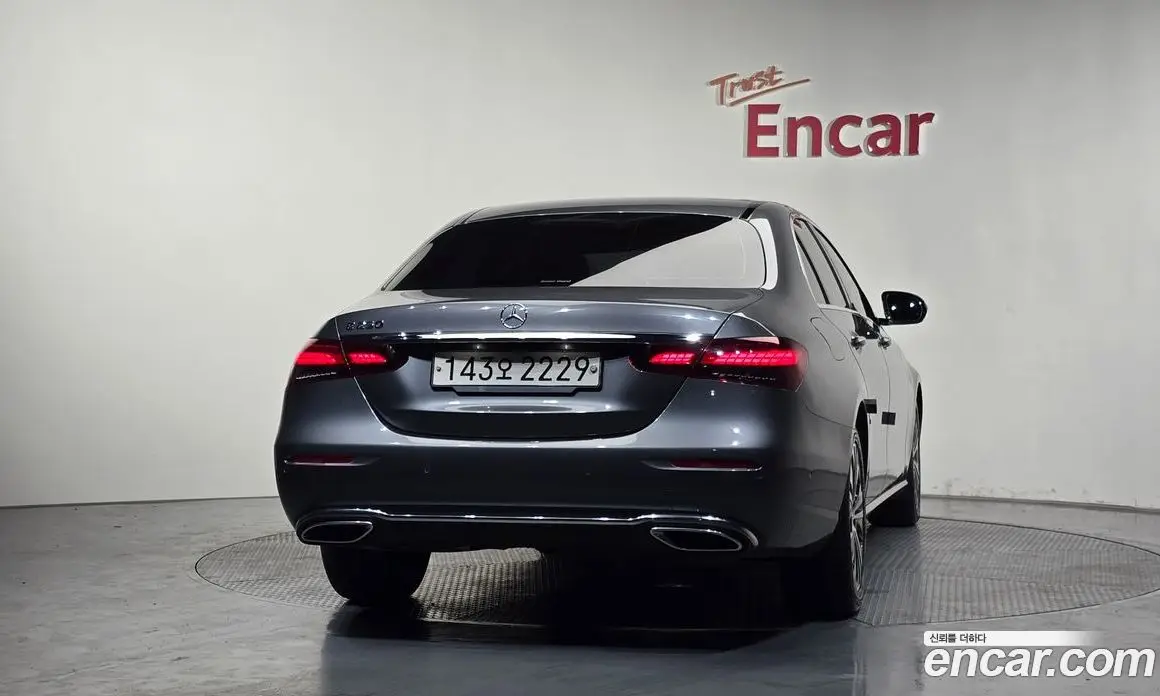 Mercedes-Benz E-Class 2020 2.0 автомат (гидро), фото 4