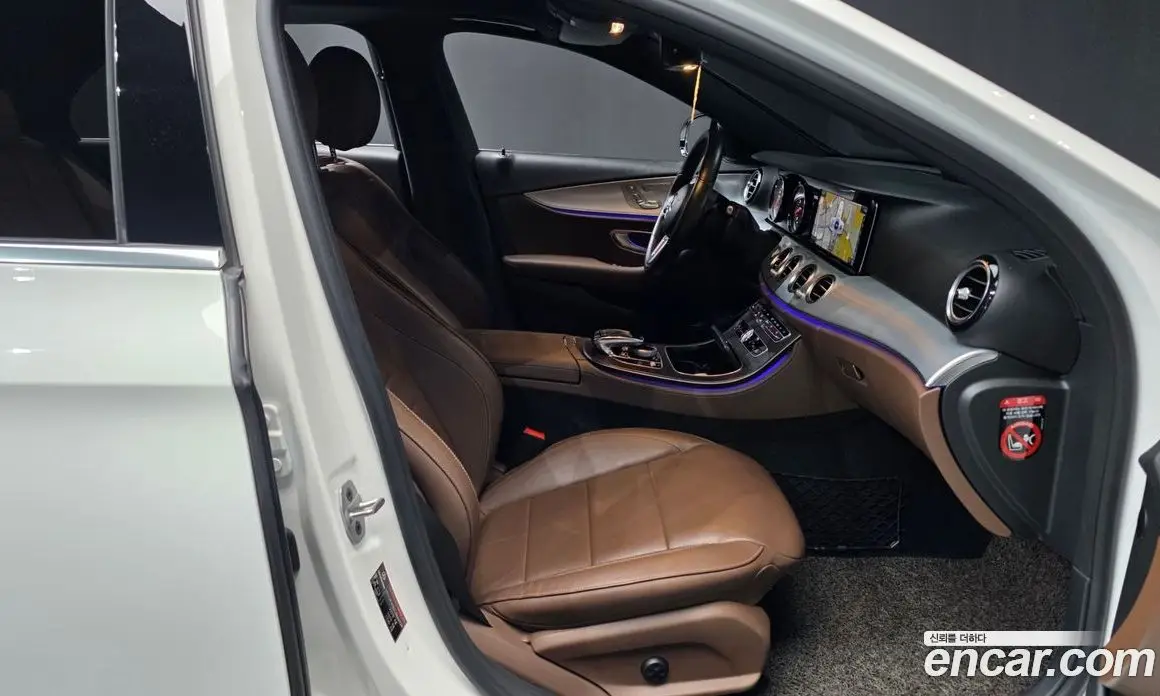 Mercedes-Benz E-Class 2020 2.0 автомат (гидро), фото 17