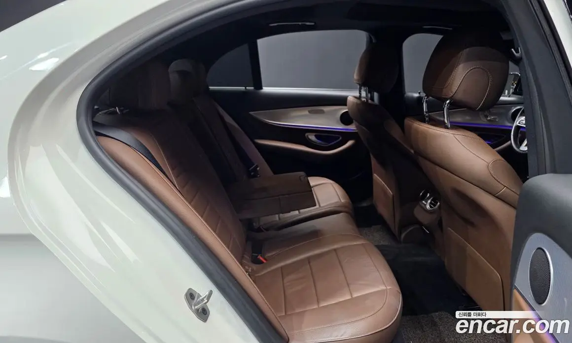Mercedes-Benz E-Class 2020 2.0 автомат (гидро), фото 18