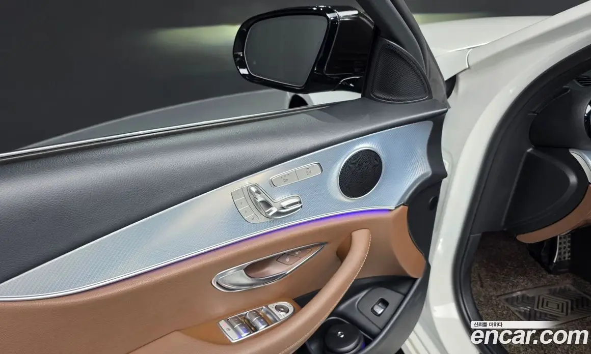 Mercedes-Benz E-Class 2020 2.0 автомат (гидро), фото 27
