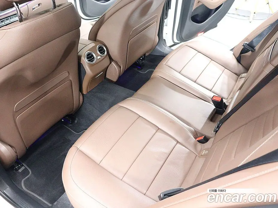 Mercedes-Benz E-Class 2021 2.0 автомат (гидро), фото 16