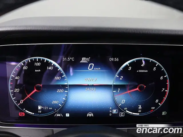 Mercedes-Benz E-Class 2021 2.0 автомат (гидро), миниатюра 6