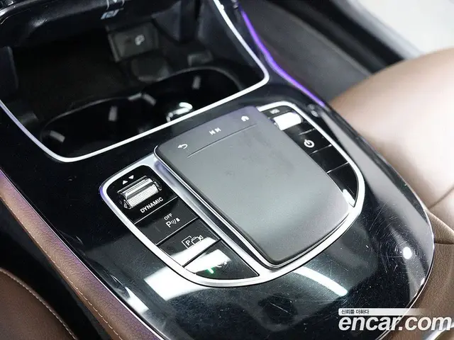 Mercedes-Benz E-Class 2021 2.0 автомат (гидро), миниатюра 8