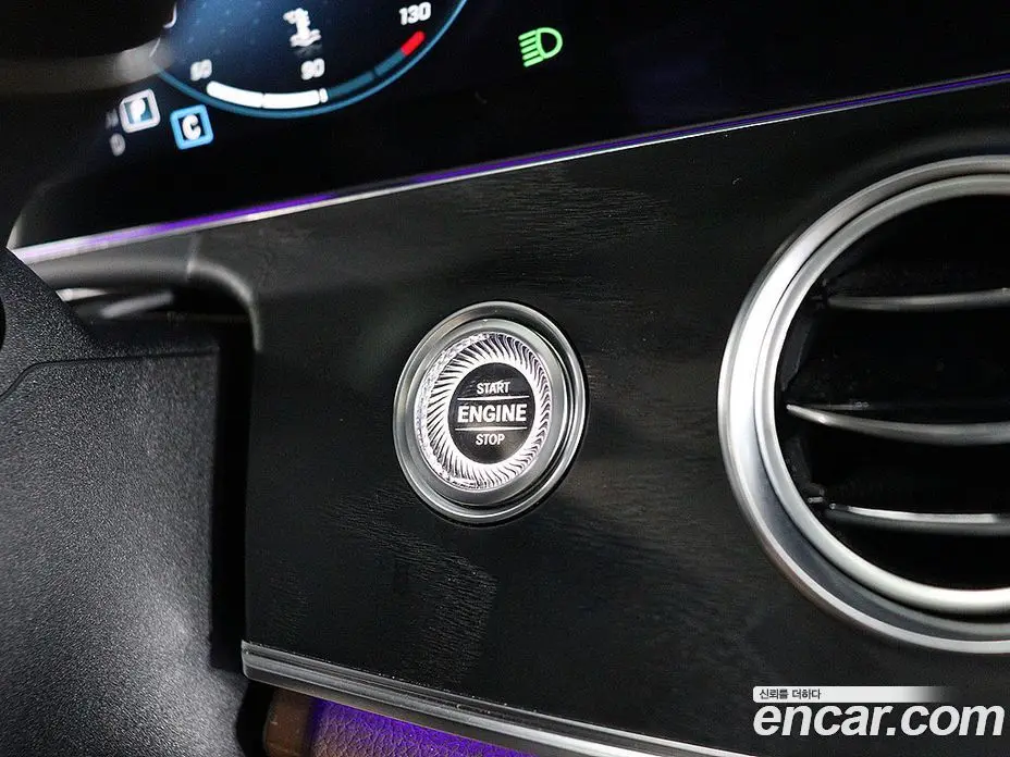 Mercedes-Benz E-Class 2021 2.0 автомат (гидро), фото 9