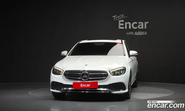 Mercedes-Benz E-Class 2021 2.0 автомат (гидро), миниатюра 3