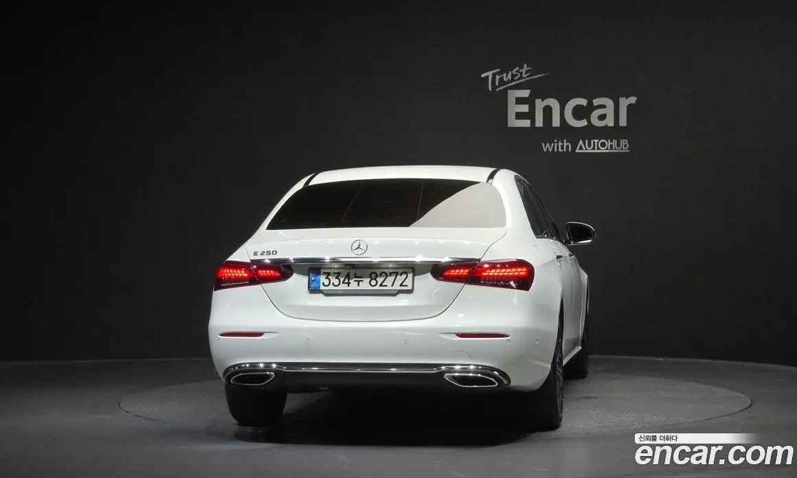 Mercedes-Benz E-Class 2021 2.0 автомат (гидро), фото 4