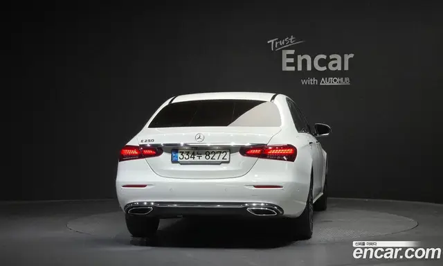 Mercedes-Benz E-Class 2021 2.0 автомат (гидро), миниатюра 4