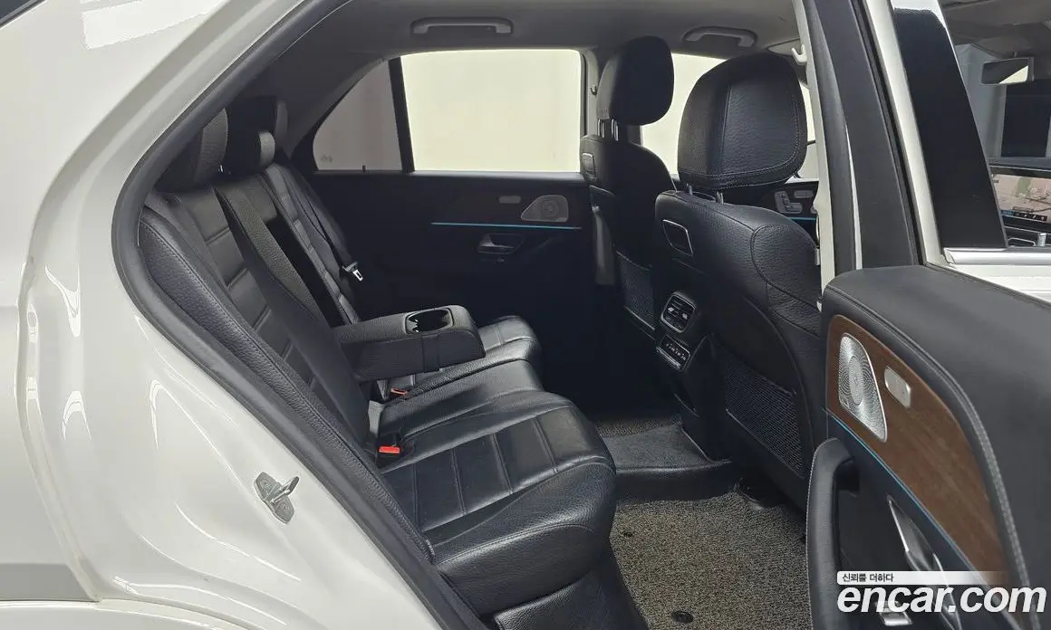 Mercedes-Benz GLE-Class 2019 3.0 автомат (гидро), фото 17