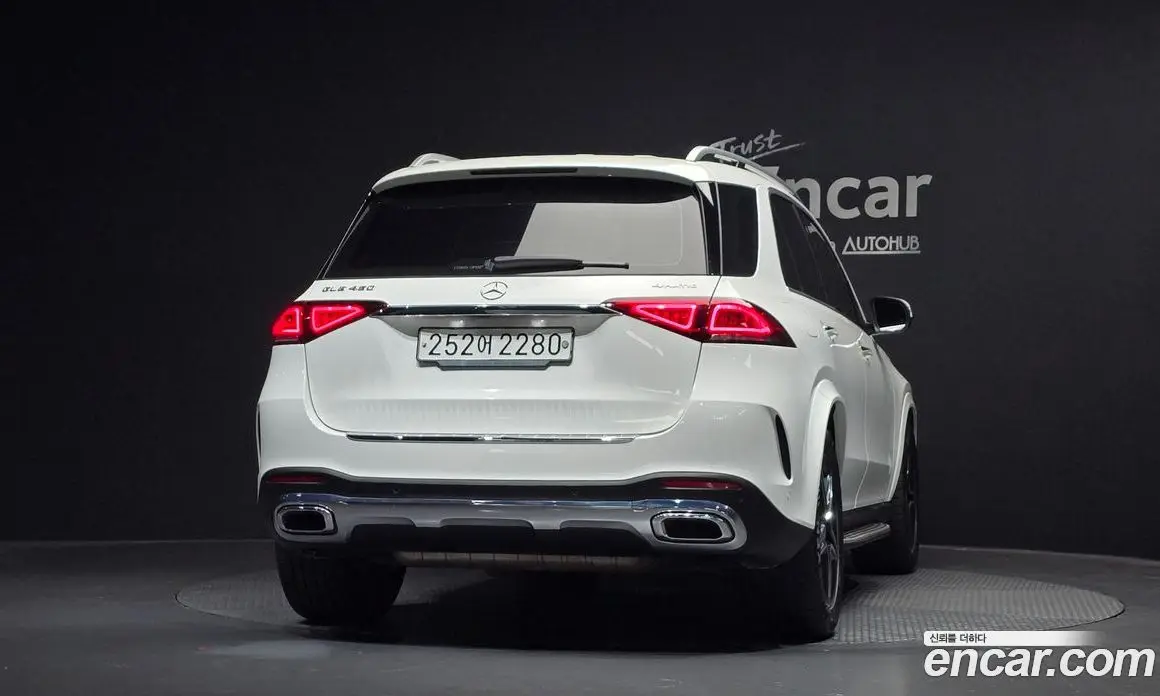 Mercedes-Benz GLE-Class 2019 3.0 автомат (гидро), фото 4