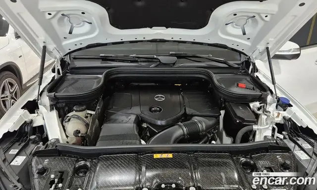 Mercedes-Benz GLE-Class 2025 2.0 автомат (гидро), миниатюра 6