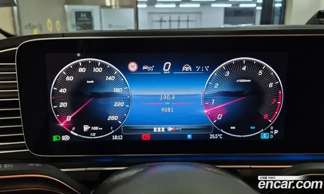 Mercedes-Benz GLE-Class 2025 2.0 автомат (гидро), миниатюра 8