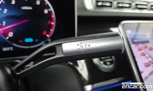 Mercedes-Benz S-Class 2021 4.0 автомат (гидро), миниатюра 12