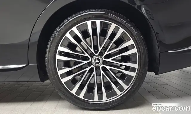 Mercedes-Benz S-Class 2021 4.0 автомат (гидро), миниатюра 7