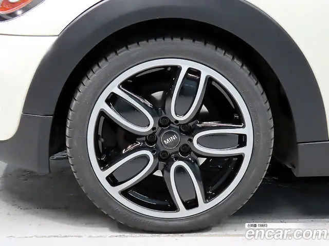 Mini Cooper 2015 1.5 автомат (гидро), миниатюра 5