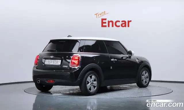 Mini Cooper 2020 1.5 автомат (гидро), миниатюра 2