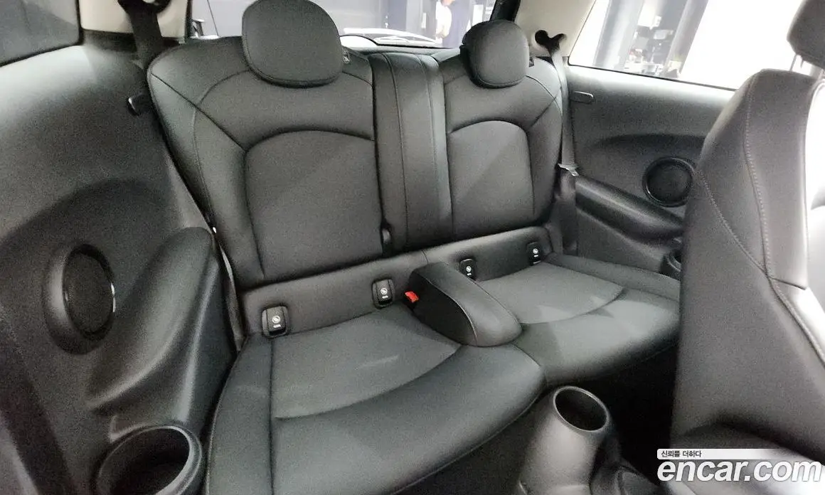 Mini Cooper 2020 1.5 автомат (гидро), фото 17