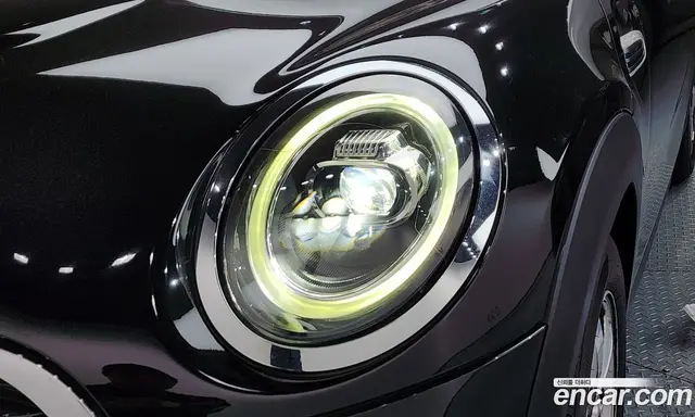 Mini Cooper 2020 1.5 автомат (гидро), миниатюра 8