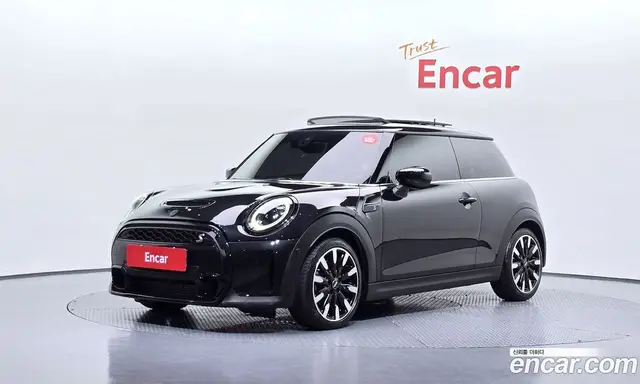 Mini Cooper 2022 2.0 автомат (гидро), миниатюра 1