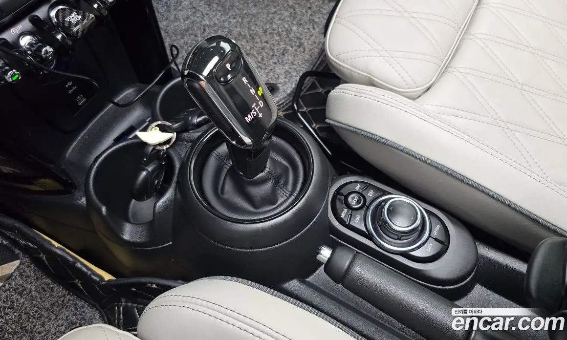 Mini Cooper 2022 2.0 автомат (гидро), фото 12