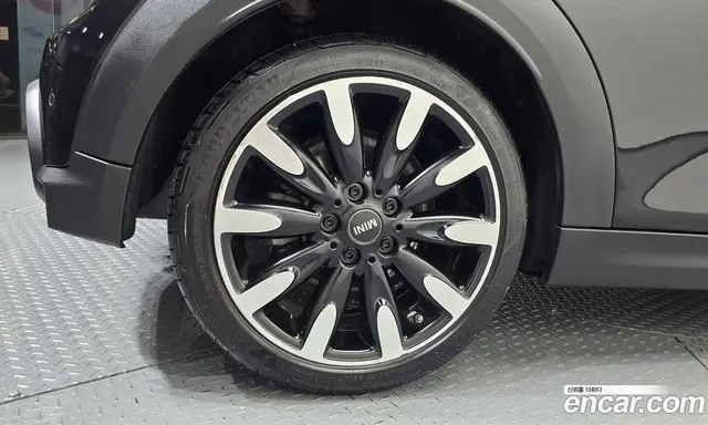 Mini Cooper 2022 2.0 автомат (гидро), миниатюра 5