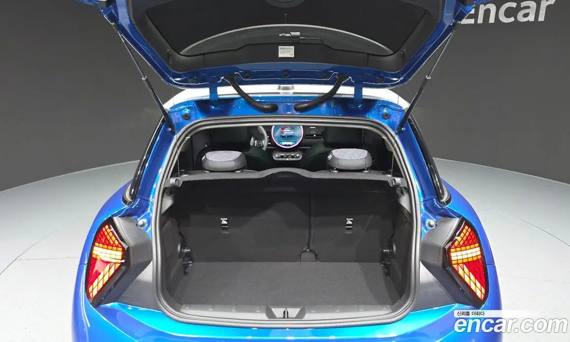 Mini Cooper 2025 2.0 автомат (гидро), фото 32