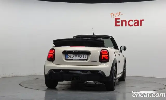 Mini Cooper Convertible 2022 2.0 автомат (гидро), миниатюра 3
