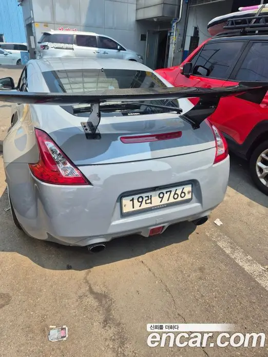 Nissan 370Z 2010 3.7 автомат (гидро), фото 4