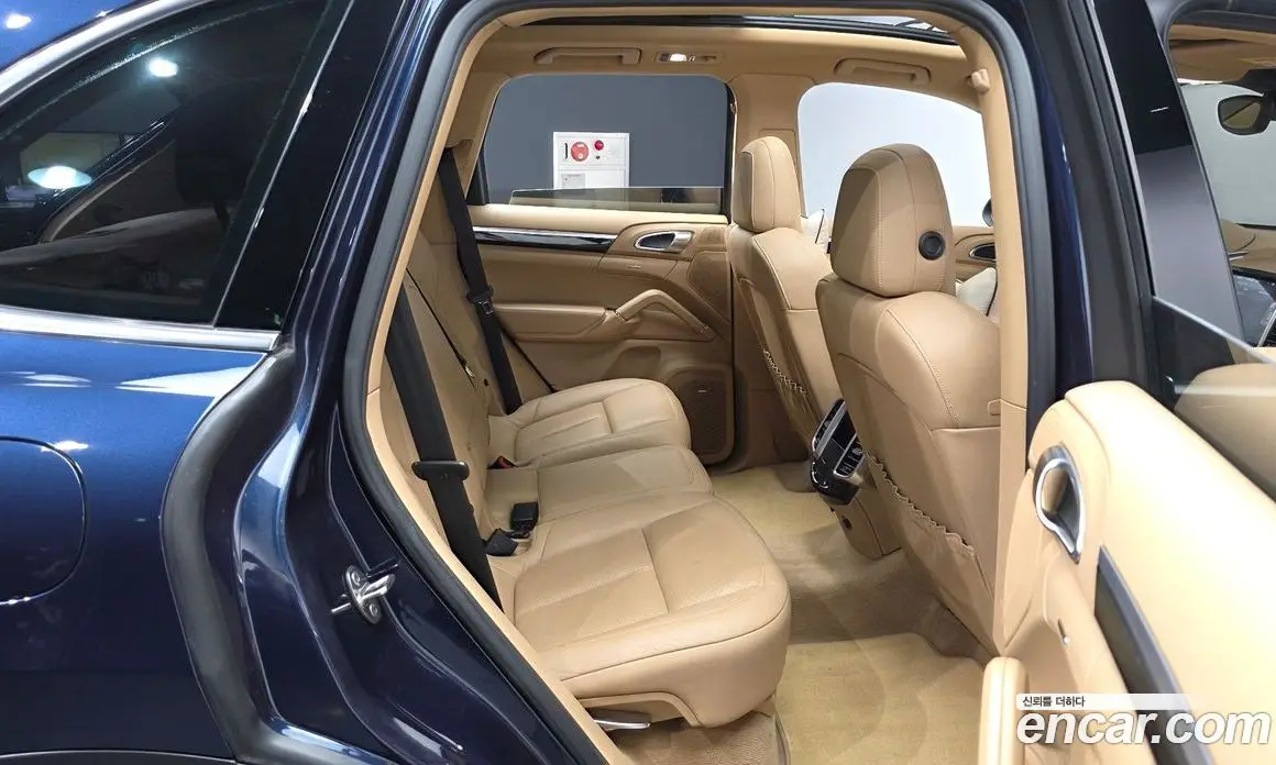 Porsche Cayenne 2011 3.0 автомат (гидро), фото 12
