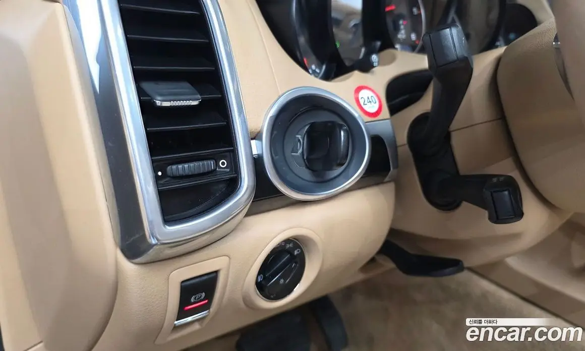 Porsche Cayenne 2011 3.0 автомат (гидро), фото 17